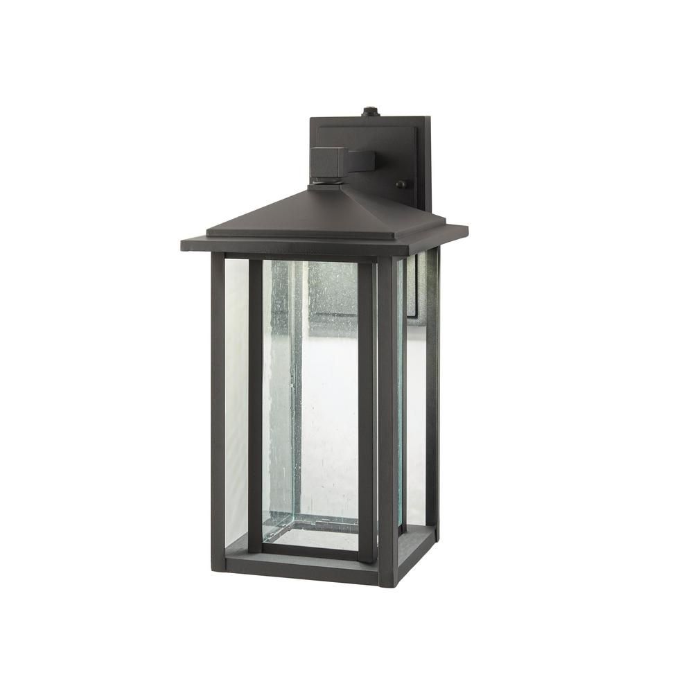 Black Medium Outdoor Seeded Gla-Dusk to Dawn : 4wx8hx1d"