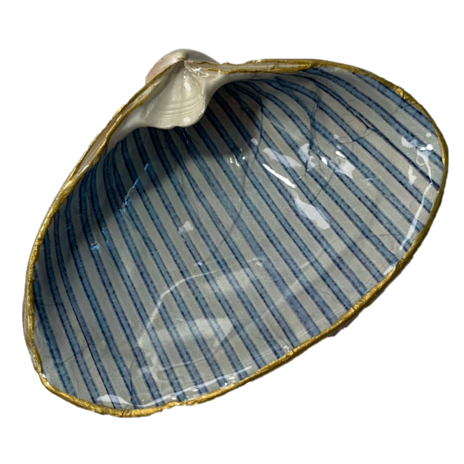 Decoupage Clam Shell