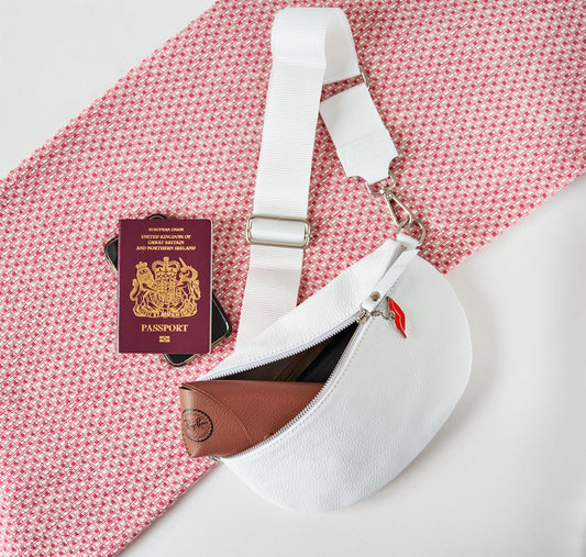 Florence City Bag in White - With both leather and fabric straps