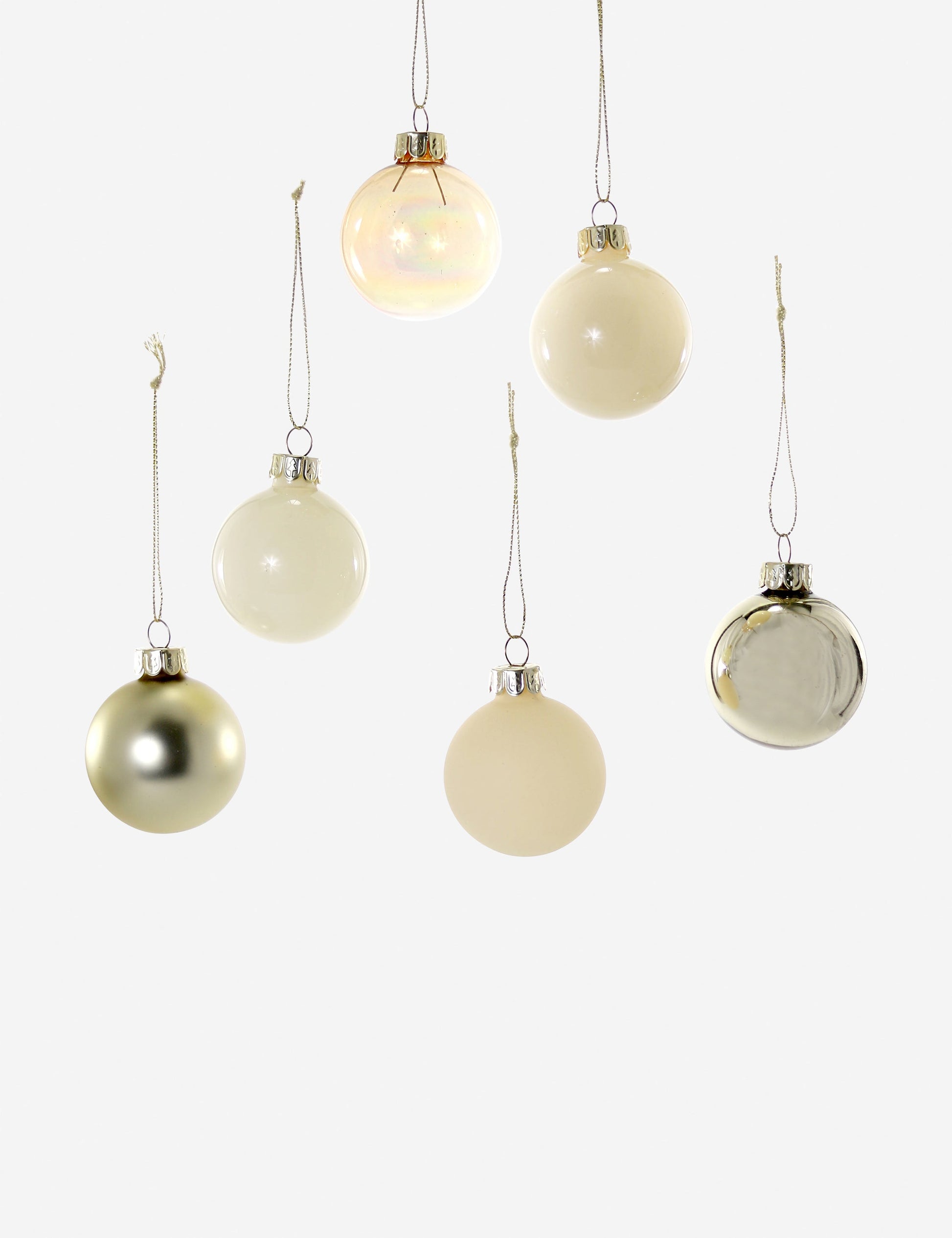 #color::ivory