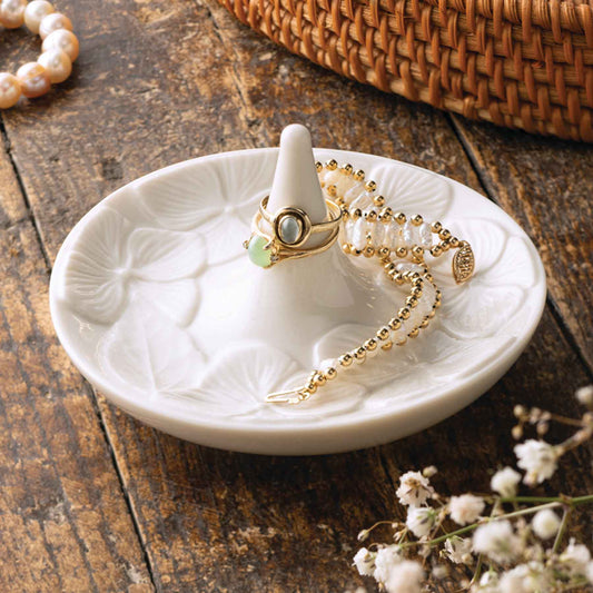 Belleek Classic Hydrangea Ring Holder