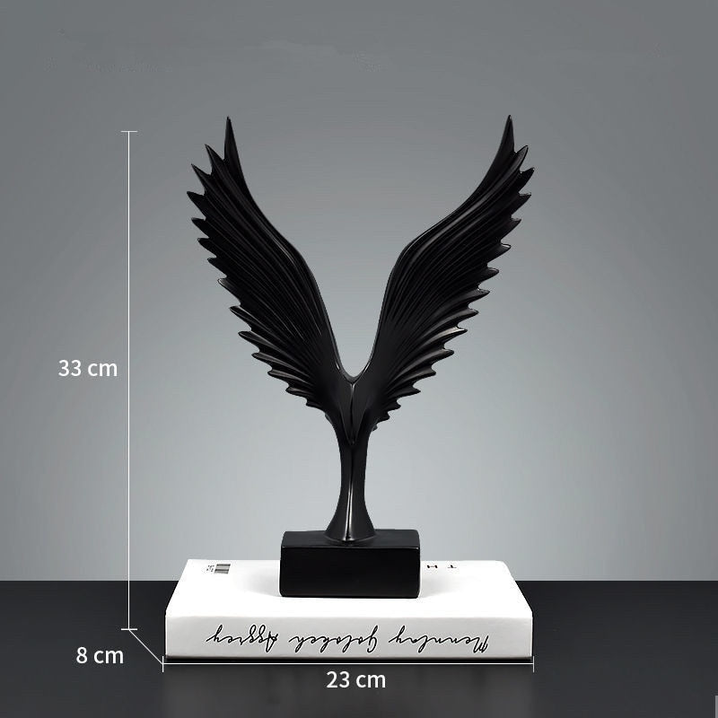 Nordic Modern Resin Eagle Sculpture: Elegant Family Ornament for Home and Office