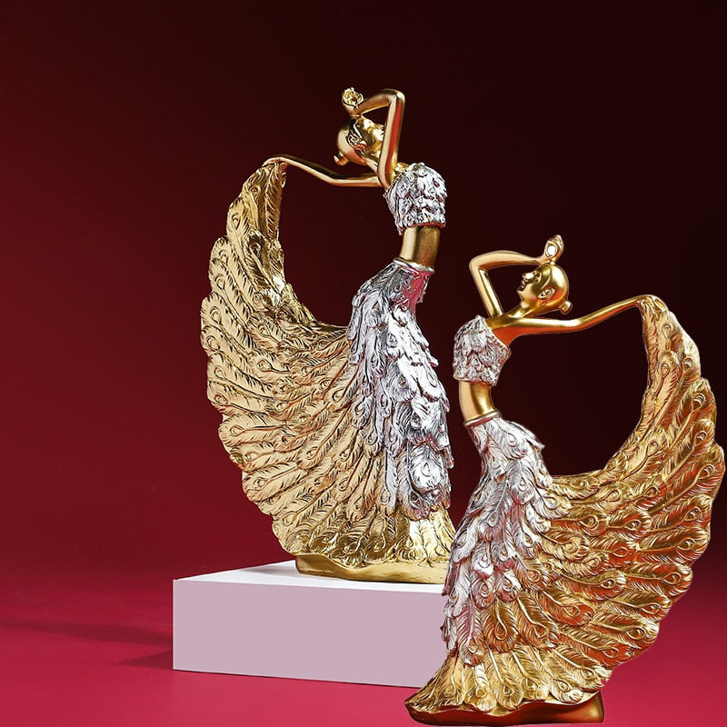 Nordic Peacock Dancer Figurines - Luxurious Resin Statue Sculpture for Home Decor