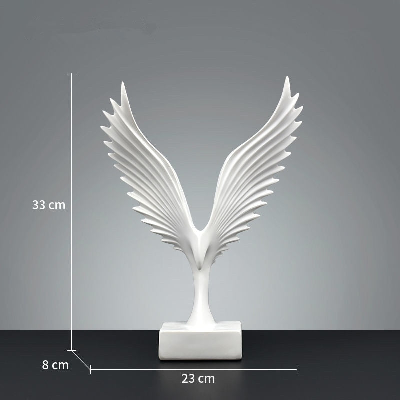 Nordic Modern Resin Eagle Sculpture: Elegant Family Ornament for Home and Office