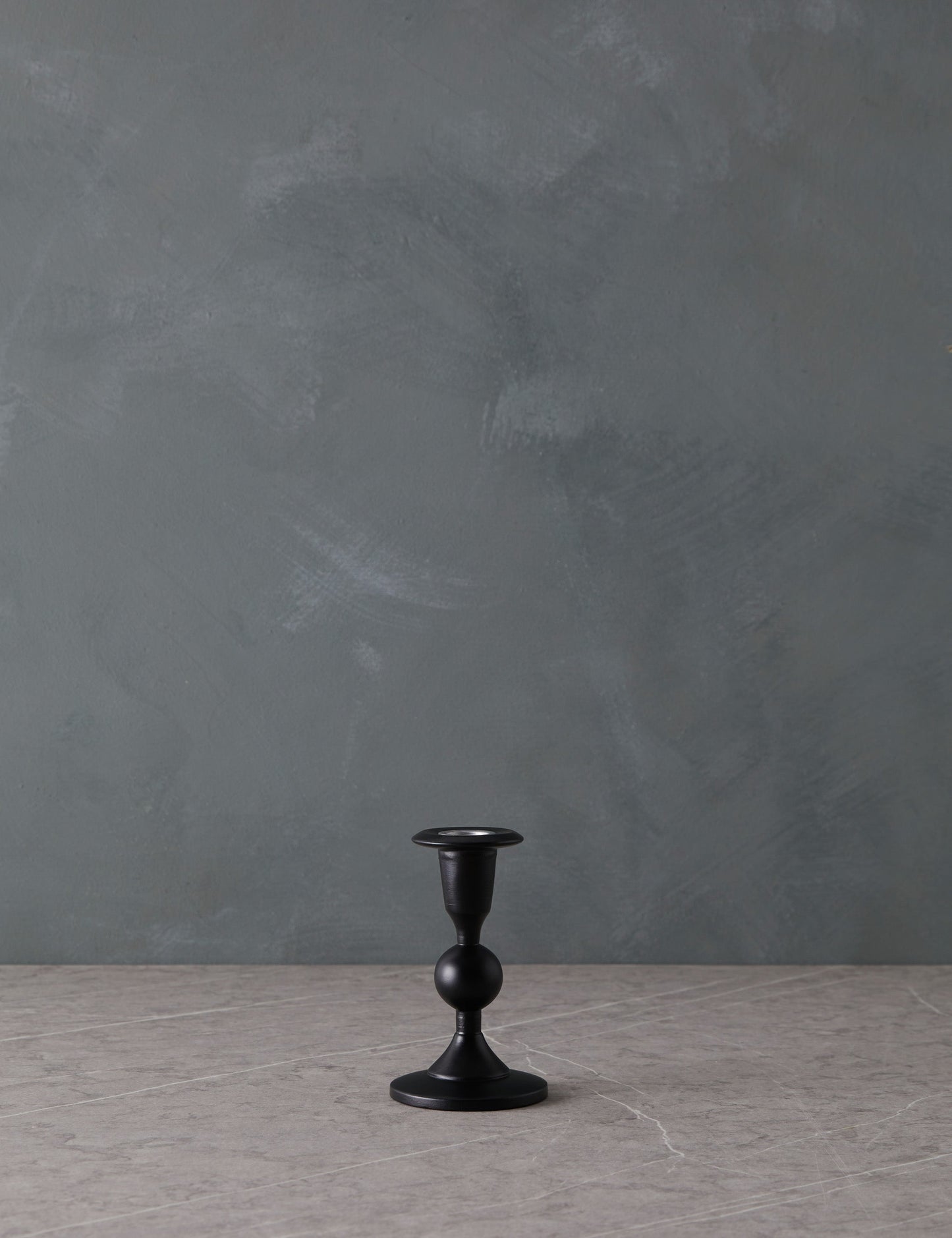 #color::black #style::no-6