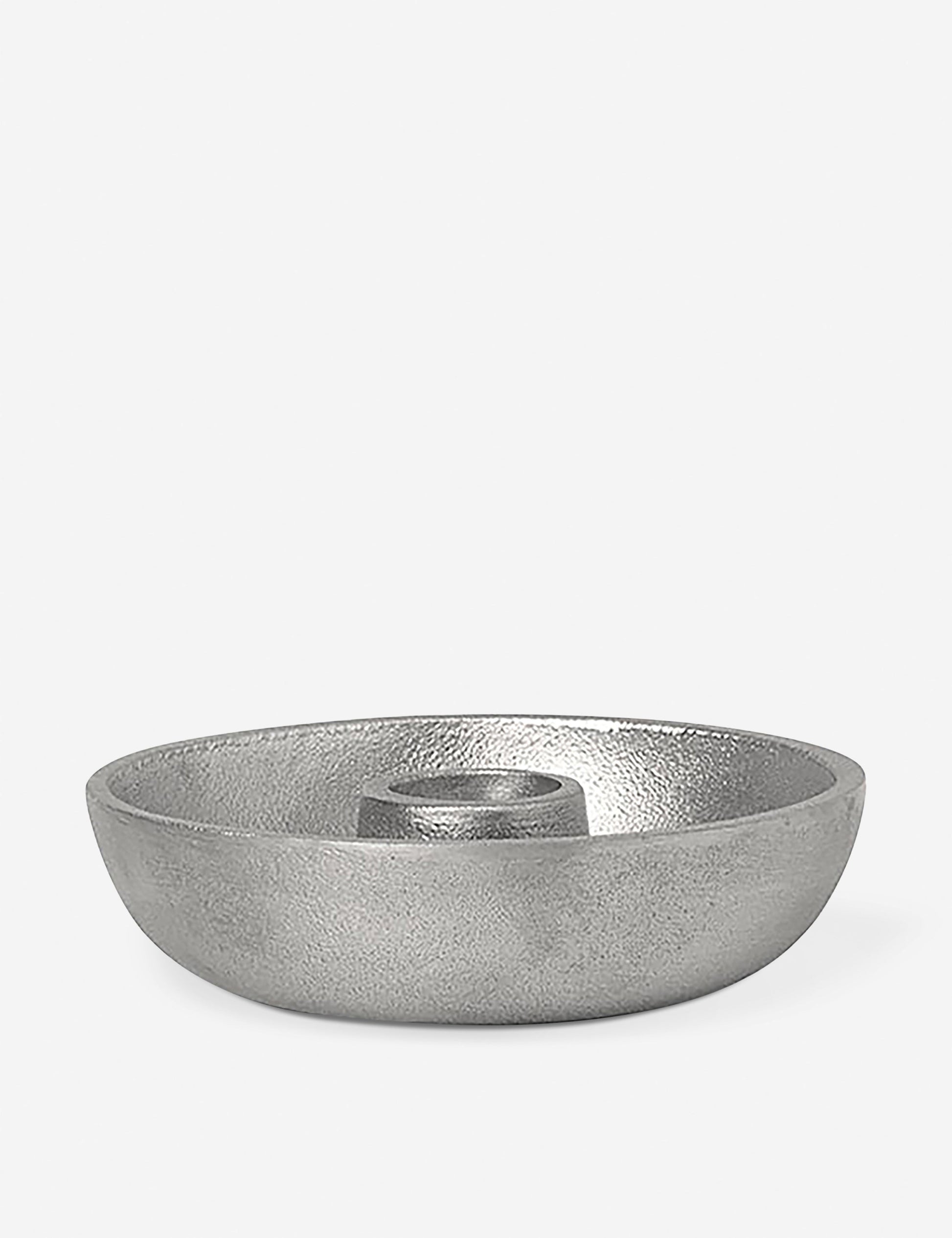 #color::aluminium #style::candle-holder
